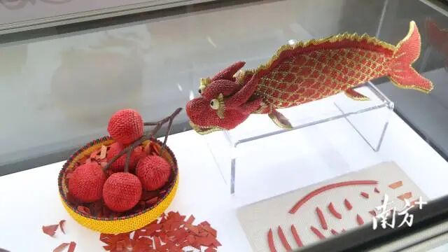 三角插塑纸艺。