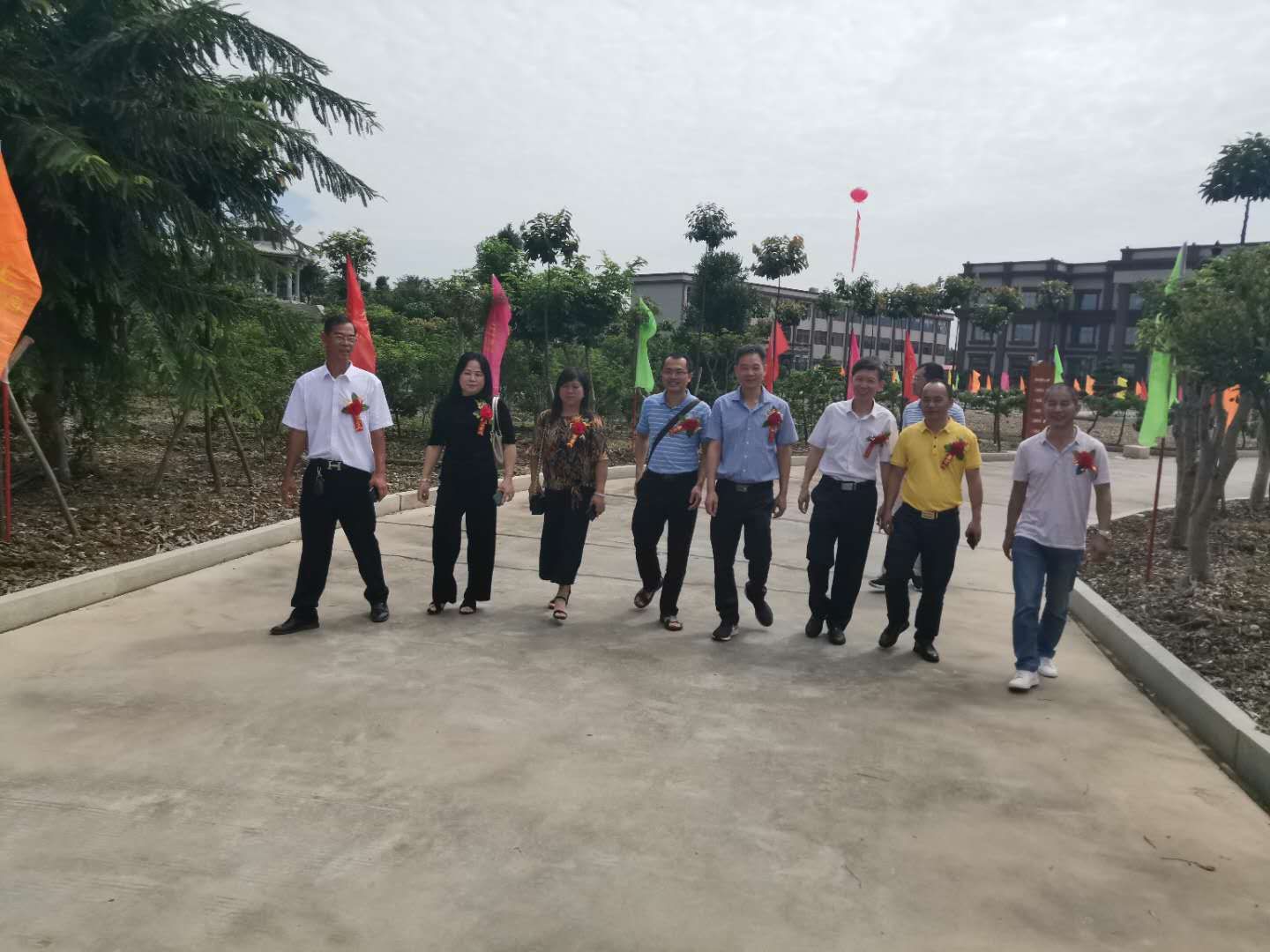 微信图片_20201009172222.jpg