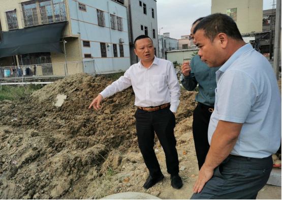 环境整治再掀高潮 全面助推乡村振兴342.png